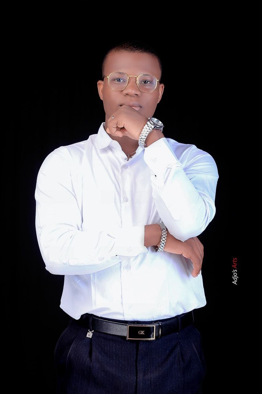 ACHADE O. Moïse
